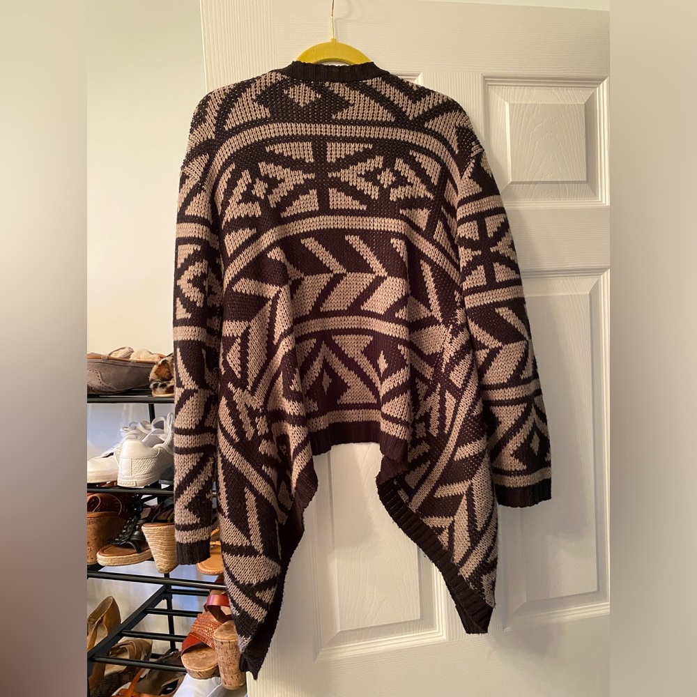 Cardigan - Picture 2 of 3